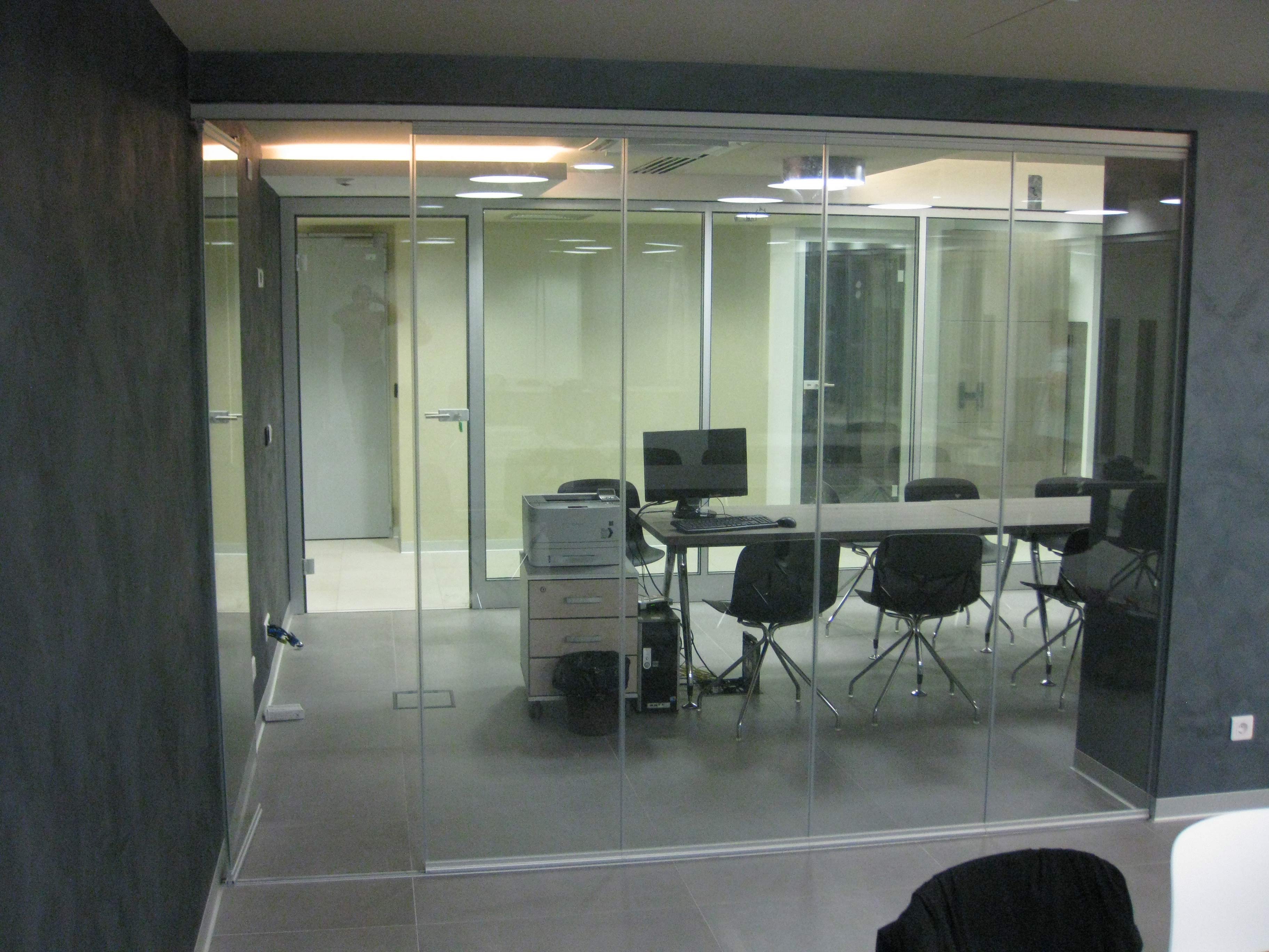 Cortina de cristal para oficina en Belgrado