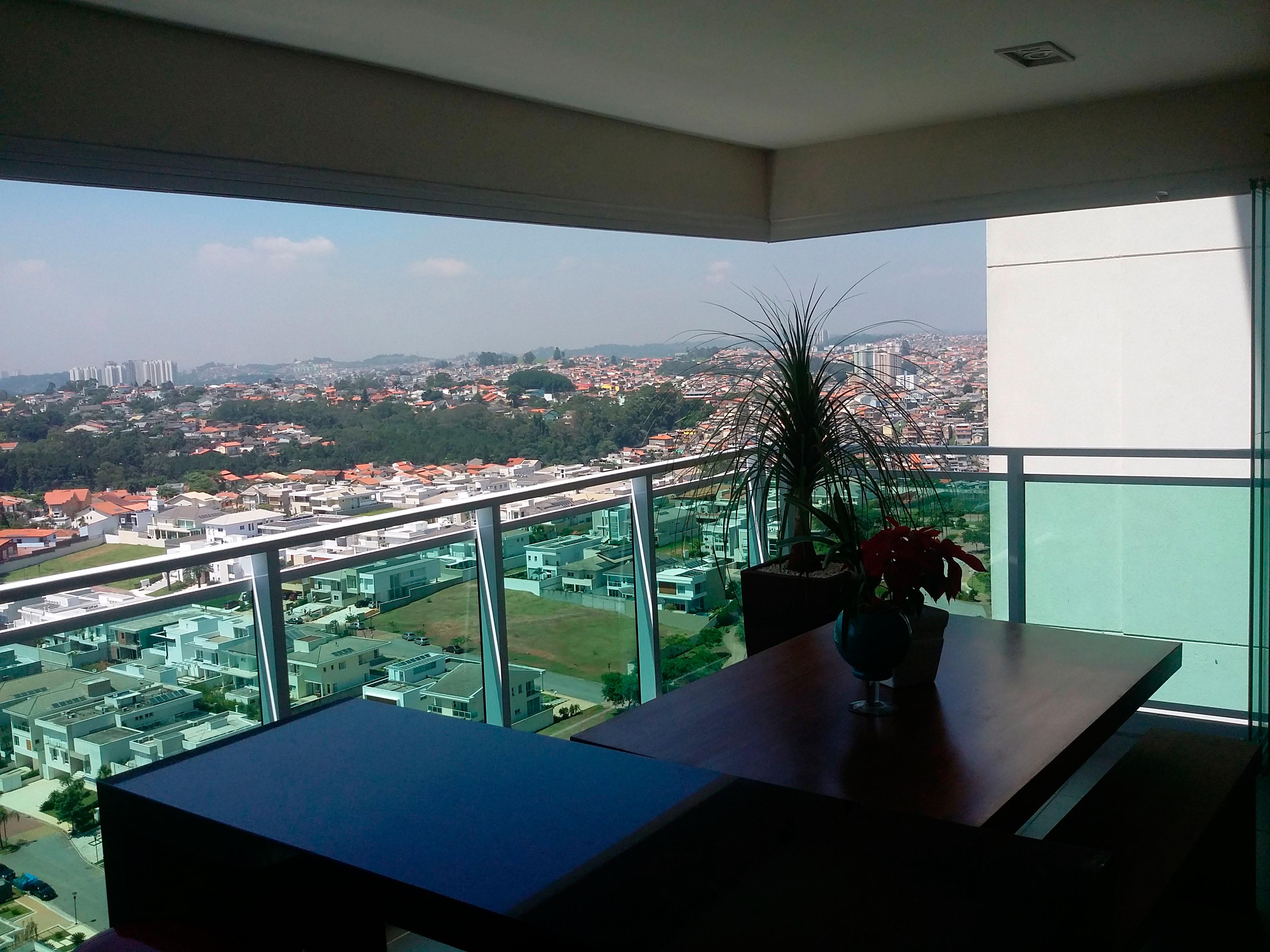 Glass enclosure in a terrace in Brazil